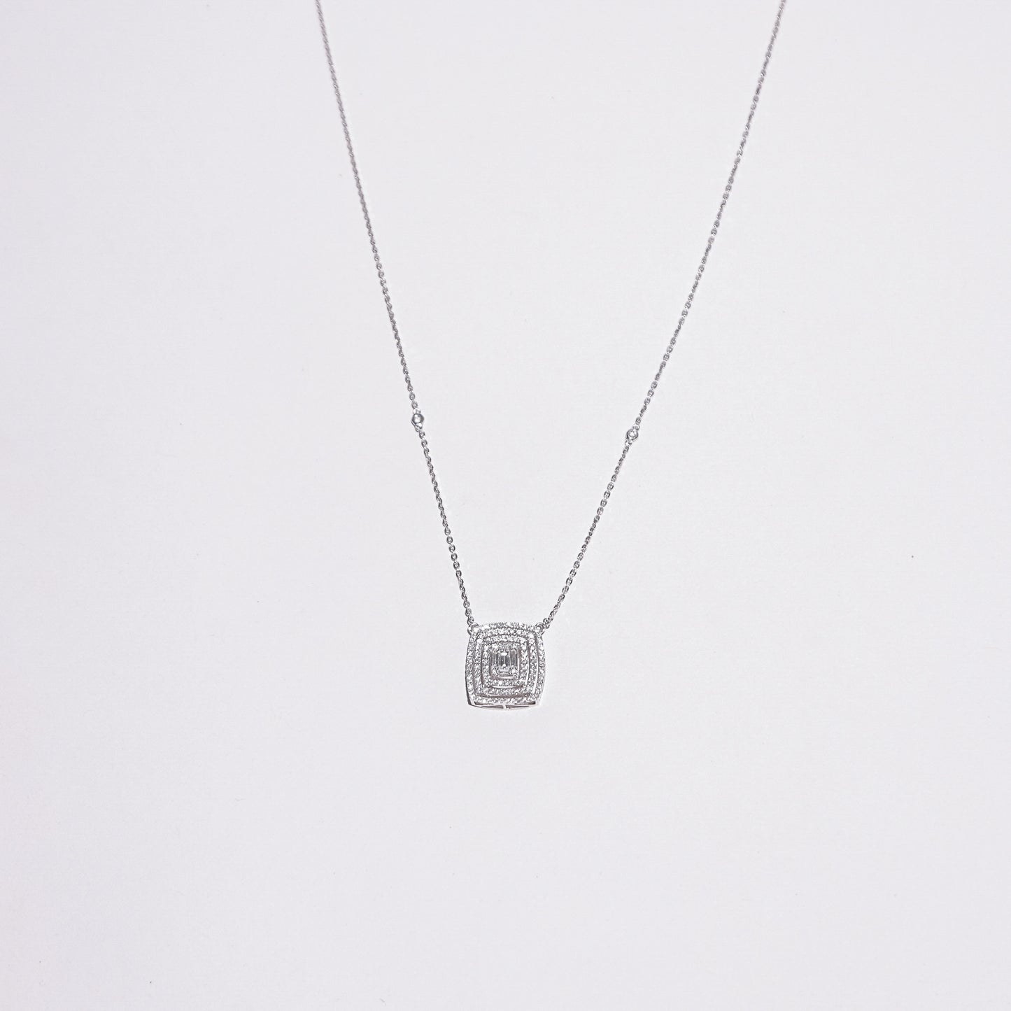 Quinn Diamond Necklace