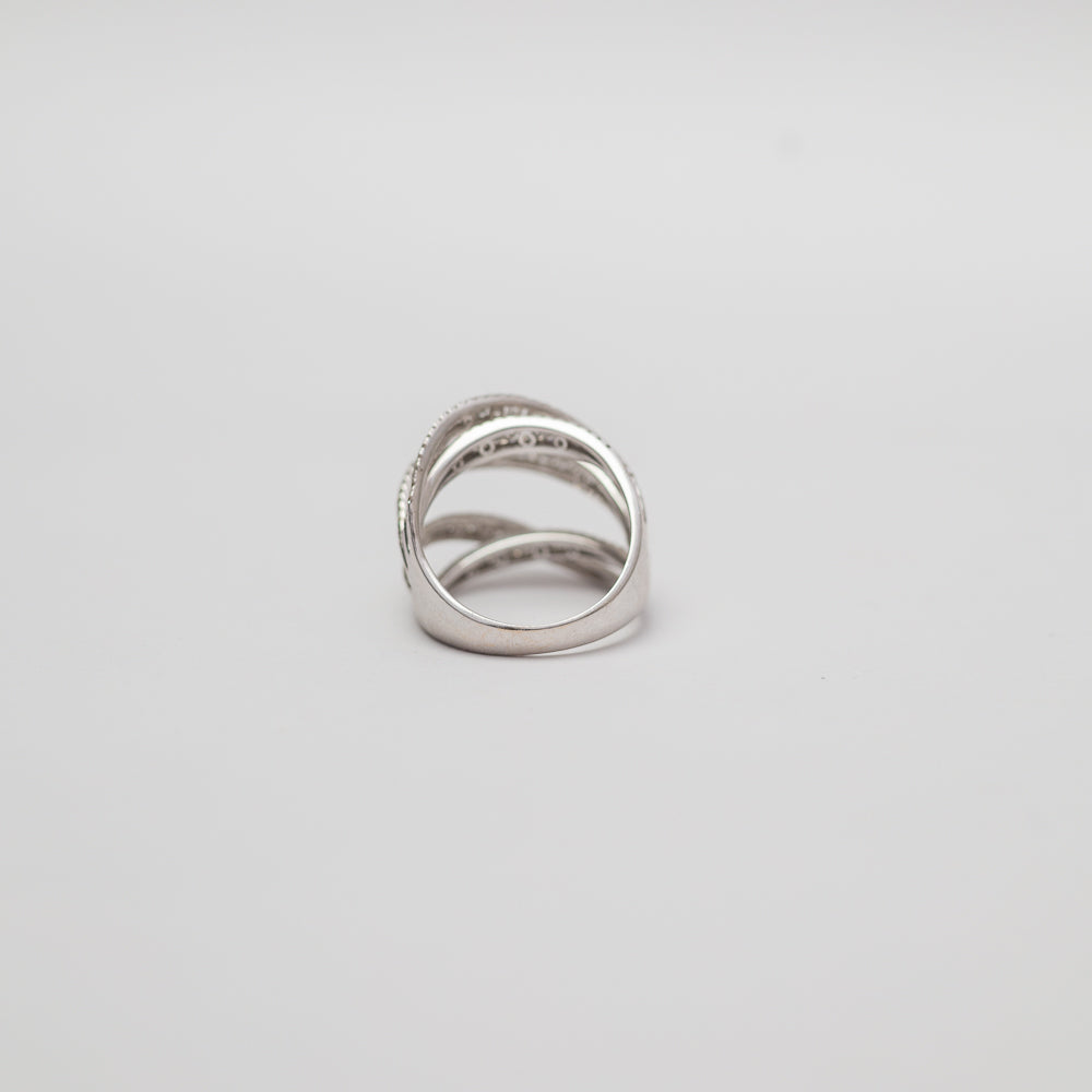 Tris Diamond Ring