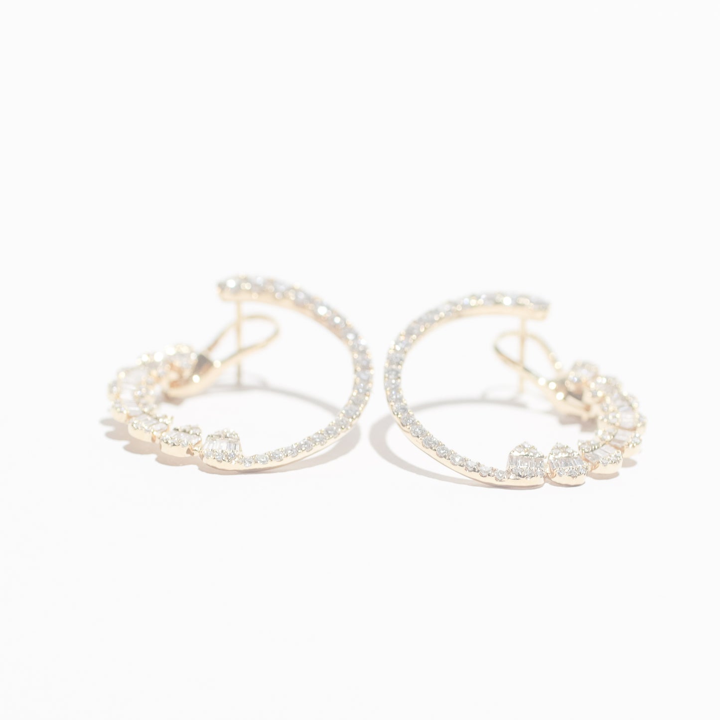 Dera Diamond Earring