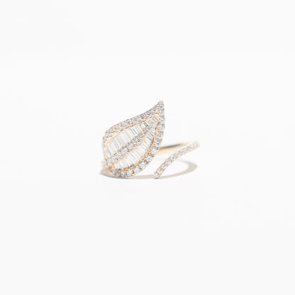 Kelly Diamond Ring